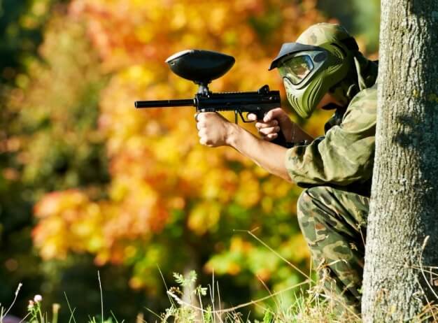 Co takhle vyrazit paintball?